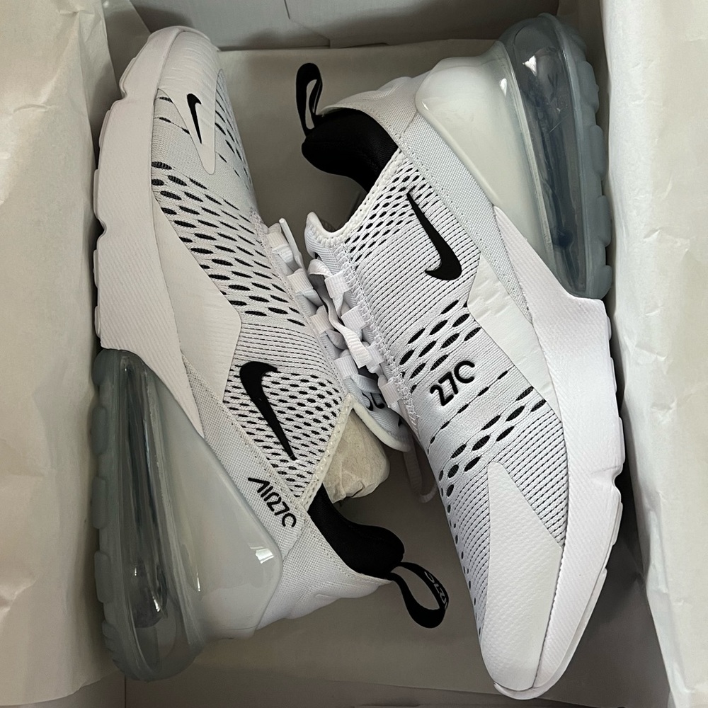 Nike Women Air Max 270